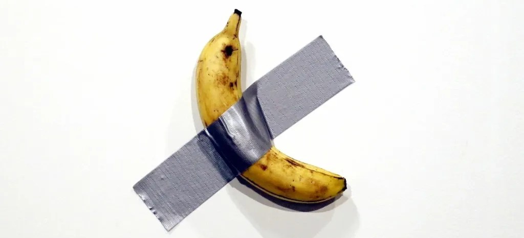 La sulfureuse banane scotchée de Maurizio Cattelan en procès: un plagiat fruité&nbsp;?